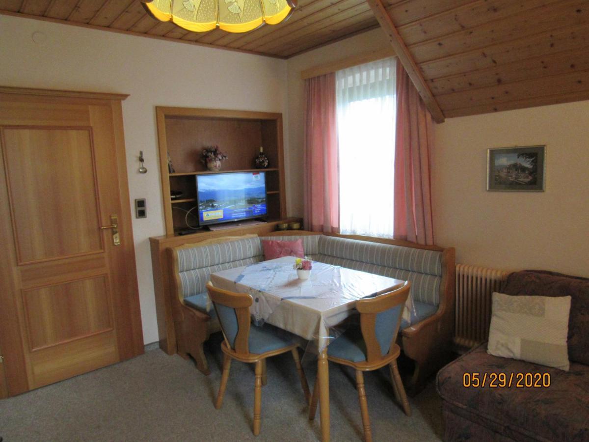 Villa Loecker Mariapfarr Bagian luar foto