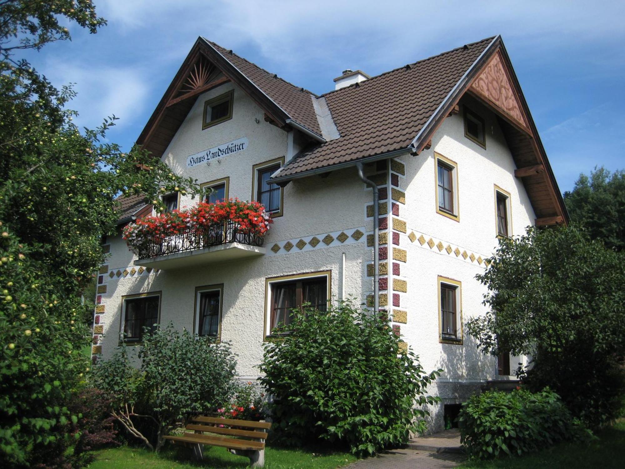 Villa Loecker Mariapfarr Bagian luar foto